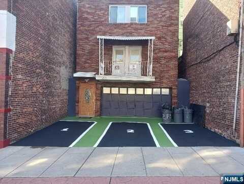 1215 Bergenline Avenue, Union City, NJ 07087