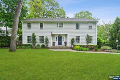 301 West End Avenue, Ridgewood, NJ 07450