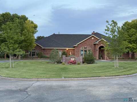 205 S 26th, Artesia, NM 88210