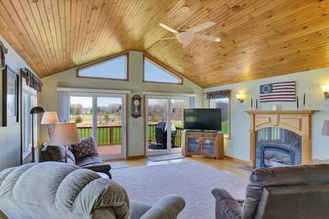132 East Shore South, Grand Isle, VT 05458