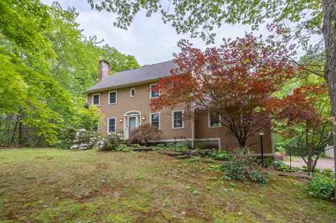 15 Alexander Road, Londonderry, NH 03053