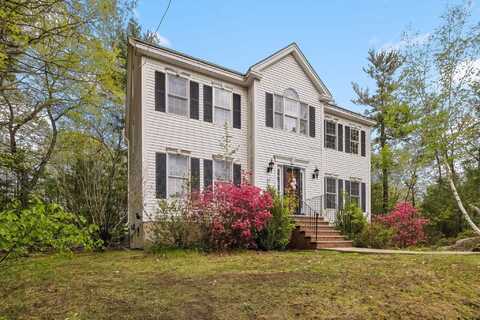 39 Windsor Boulevard, Londonderry, NH 03053