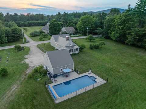 186 Huntress Bridge Road, Effingham, NH 03882