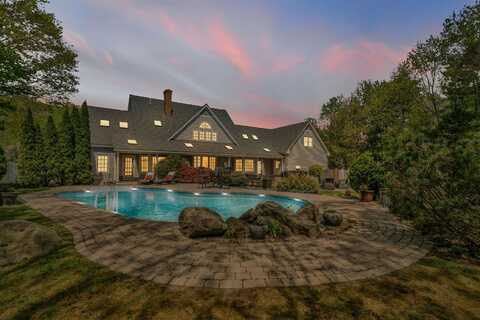 3 Winterberry Lane, North Hampton, NH 03862