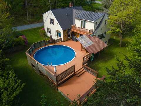 17 Spencer Avenue, Claremont, NH 03743