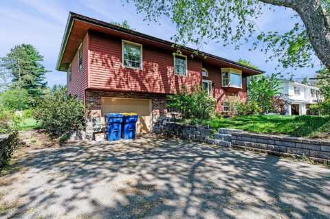 3 Rolling Hill Avenue, Plaistow, NH 03865