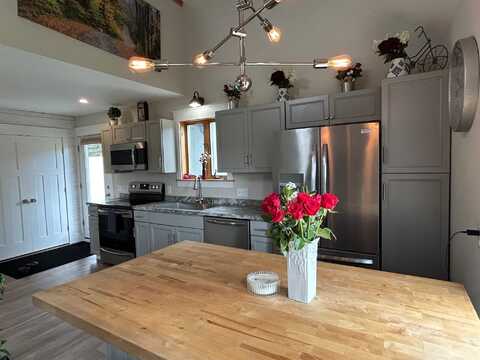 165 Spruce Lane, Eden, VT 05652