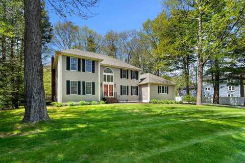 27 Saint Cyr Drive, Hampton, NH 03842