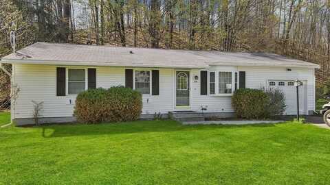 1474 Hartford Avenue, Hartford, VT 05001