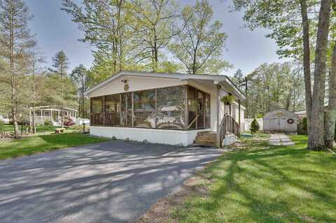 216 Robin Hood Drive, Exeter, NH 03833