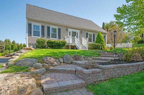 4 Iris Drive, Stratham, NH 03885