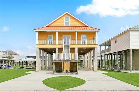 2424 FORT BEAUREGARD Boulevard, Saint Bernard, LA 70085