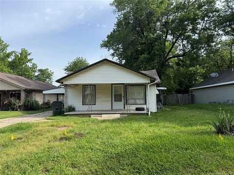 215 W Ross Avenue, Sapulpa, OK 74066