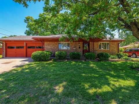 708 Crown Drive, Bartlesville, OK 74006