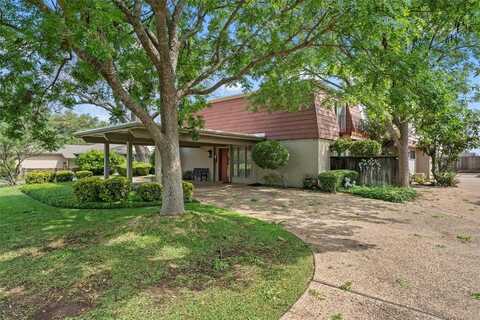 2813 Mount Carmel Drive, Waco, TX 76710