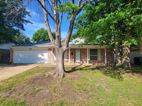 518 Linda Drive, Burleson, TX 76028