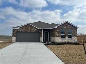 1308 Arch Terrace Drive, Troy, TX 76579