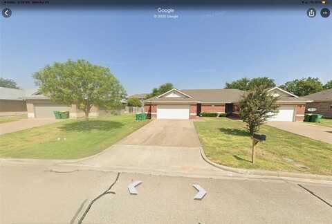 3025 Buckskin Lane, Robinson, TX 76706