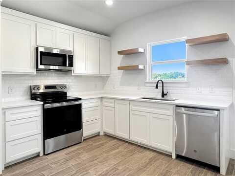 811 SW 16th ST, Mineral Wells, TX 76067