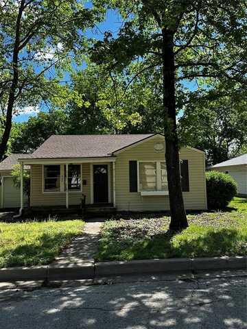 405 Davis Street, Weatherford, TX 76086
