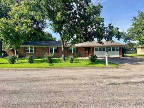 808 W Denison Drive, Robinson, TX 76706