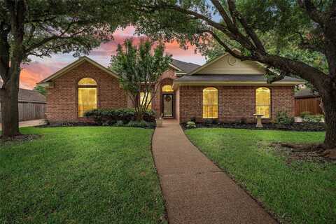 616 Durango Circle, Hewitt, TX 76643
