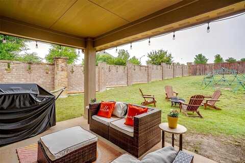 11948 Carlin Drive, Fort Worth, TX 76108