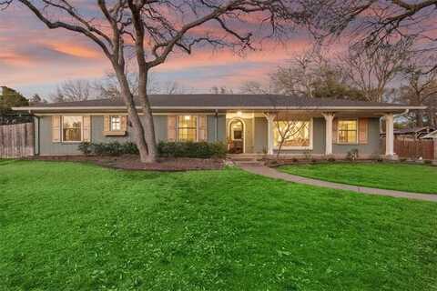 245 Broughton Drive, Woodway, TX 76712