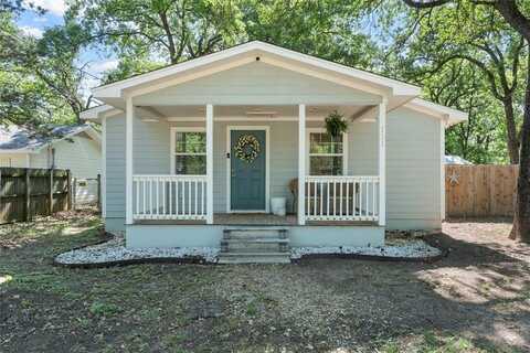 111 Peaceful Lane, Lacy Lakeview, TX 76705
