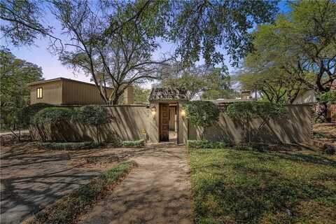5009 Lockwood Drive, Waco, TX 76710