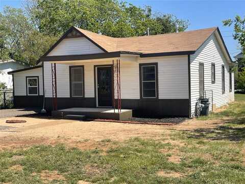217 Hayes Street, Mc Gregor, TX 76657