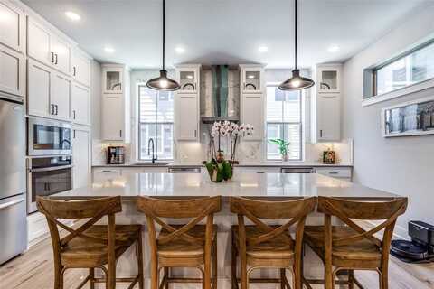 2716 Flowering Peach Lane, Dallas, TX 75212