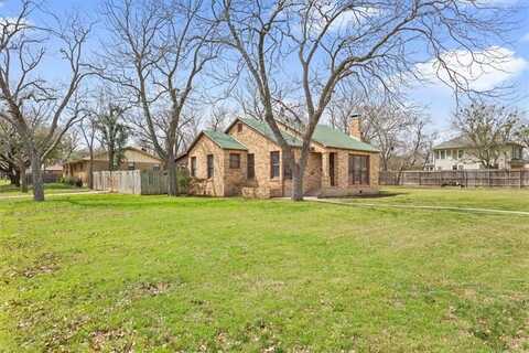 713 S Van Buren Street, Mc Gregor, TX 76657