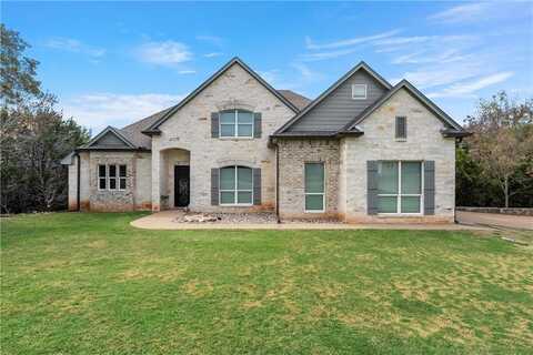 815 Whispering Oaks, China Spring, TX 76633
