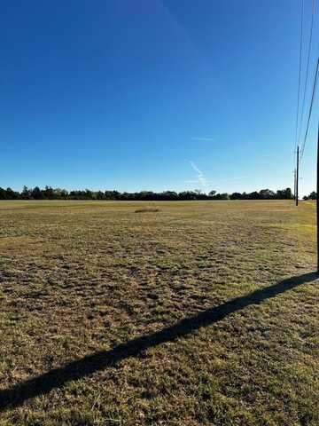 501 W Wintergreen Road W, DeSoto, TX 75115