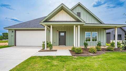2036 Salina Circle, Granbury, TX 76048