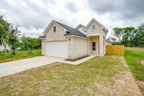 209 W Nolan Street, Lorena, TX 76655