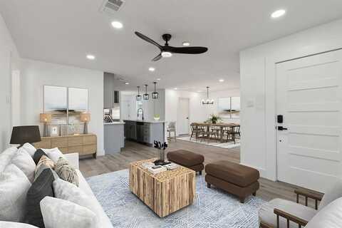 401 SW 5th, Grand Prairie, TX 75051