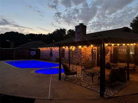 7108 Bermuda Court, North Richland Hills, TX 76180