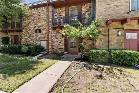 1811 E Grauwyler Road, Irving, TX 75061