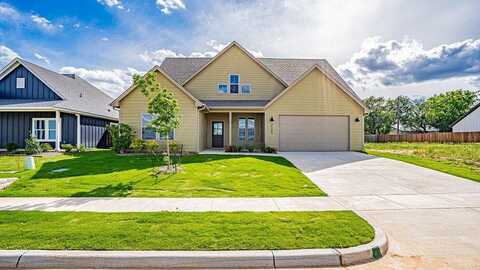 2104 Salina Circle, Granbury, TX 76048