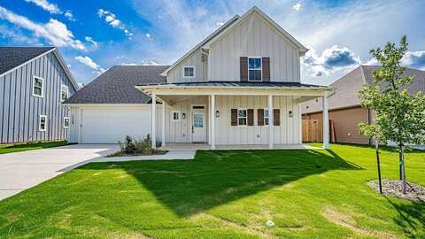 2204 Salina Circle, Granbury, TX 76048