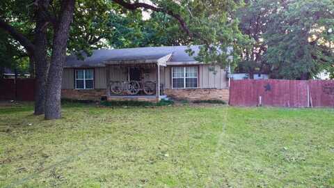 2404 Handley Drive, Fort Worth, TX 76112