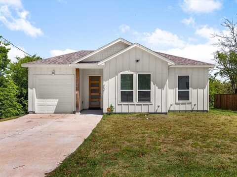 407 Peabody Street, Hillsboro, TX 76645