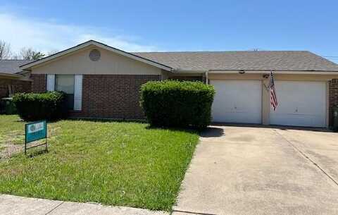 7525 Meadowlark Lane N, Watauga, TX 76148