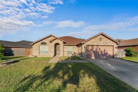 3953 Silver Springs Drive, Fort Worth, TX 76123