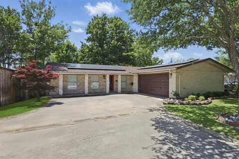 813 Melrose Drive, Richardson, TX 75080