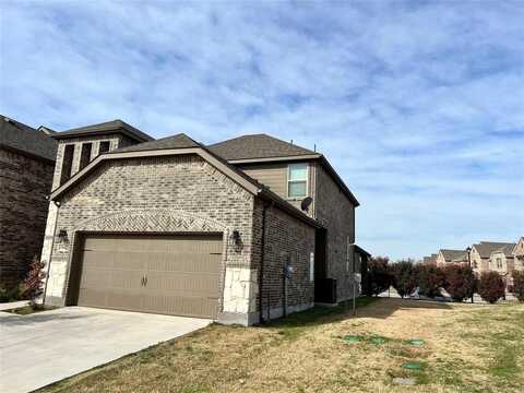 2842 Highpoint Court, Lewisville, TX 75067
