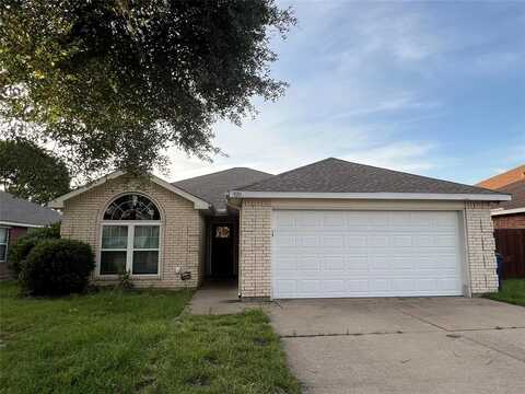 920 Joshua Drive, Burleson, TX 76028