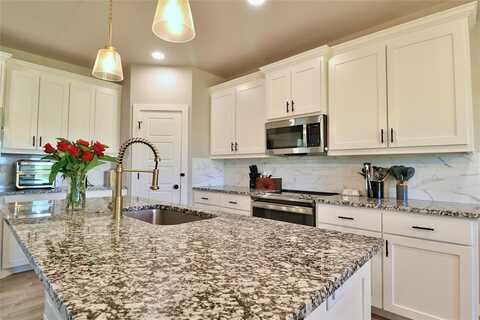 130 County Road 2630, Decatur, TX 76234